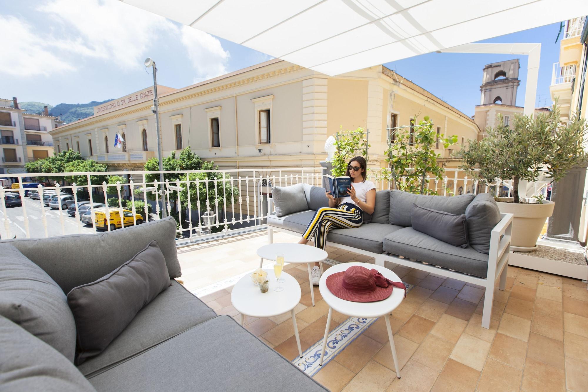 La Piazzetta Guest House Sorrento Exteriör bild