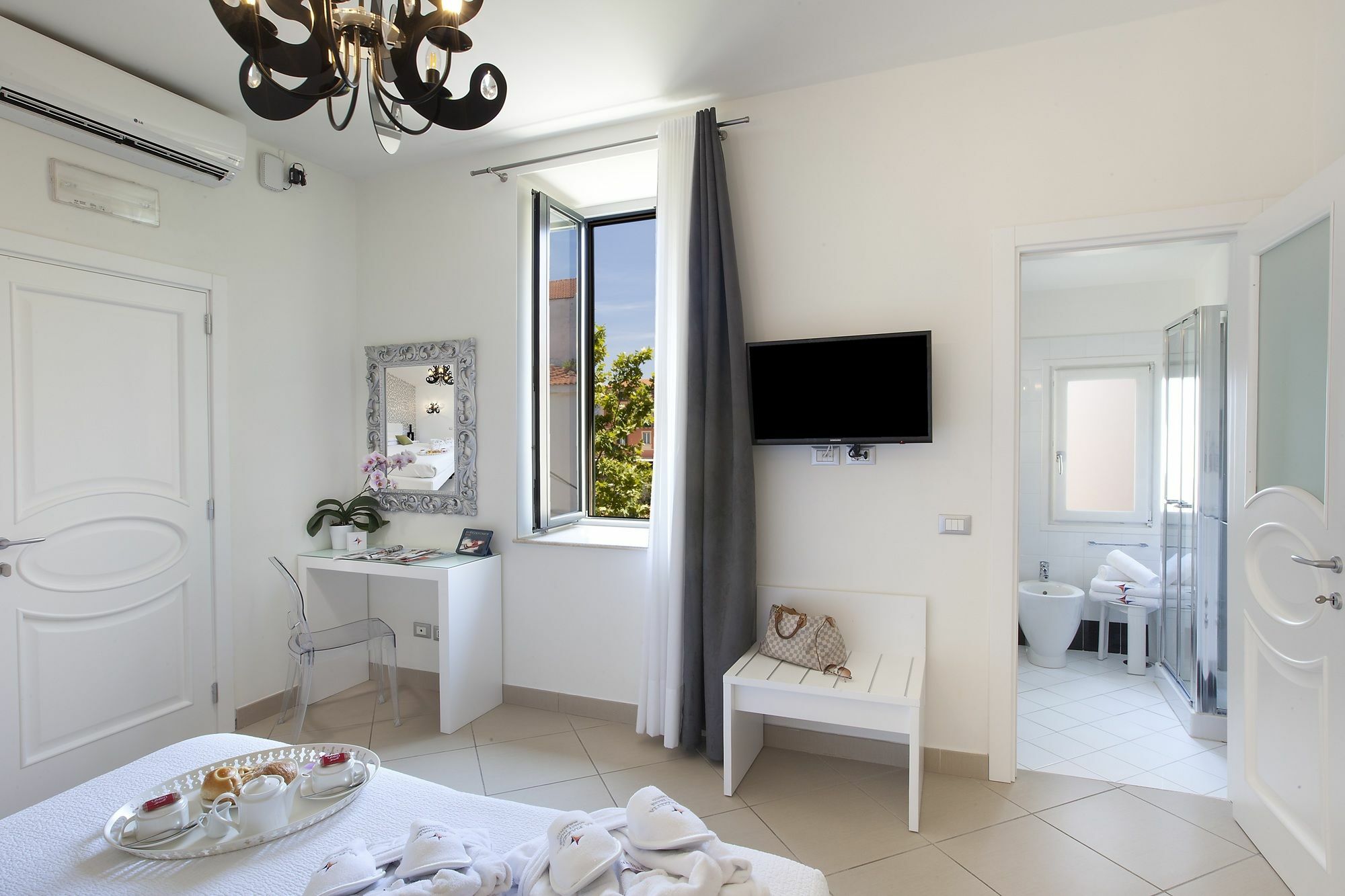 La Piazzetta Guest House Sorrento Exteriör bild